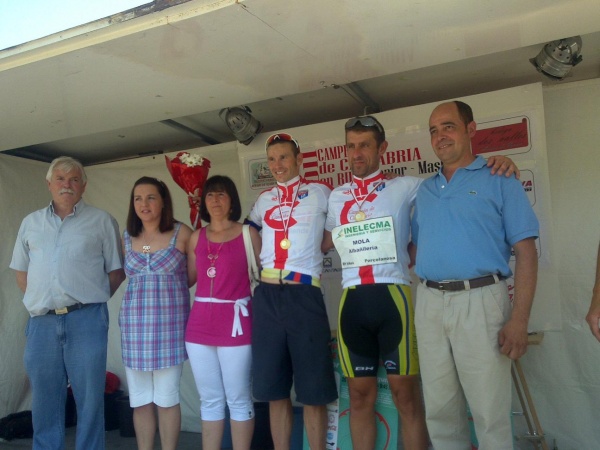 Ciclismo: González y De Castro, campeones regionales master.