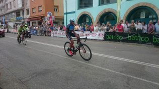 Abner González venció en Los Corrales y Eugenio Sánchez se llevó la Vuelta al Besaya