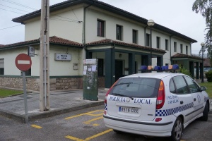 El Ayuntamiento paga 10.500 euros a un agente policial