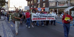 Una de las manifestaciones en Santander organizada por la Plataforma.