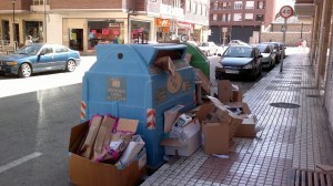 Nuevo servicio de recogida de papel y cartón en Los Corrales de Buelna