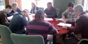 Tensión entre gobierno y oposición en Anievas