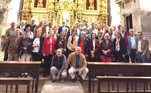 Foto de grupo en la iglesia de San Vicente Mártir