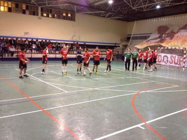  B.M. Corrales en la cancha de Santoña