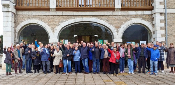 Foto de familia al final de la sesión plenaria
