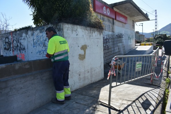Obras en la estación de Lombera