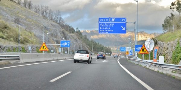 Corte de la A-67 entre Arenas y Los Corrales