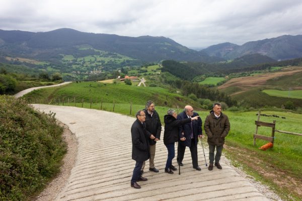 Visita a la nueva pista a La Jerrizuela