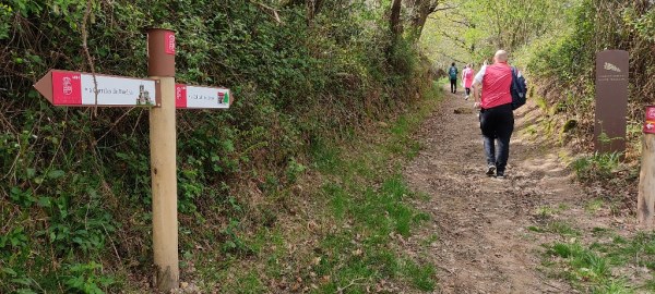 Nuevas señales en la calzada del monte Fresneda