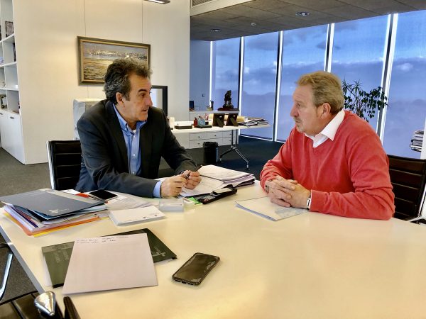 Encuentro entre el consejero de Industria y el alcalde de Anievas