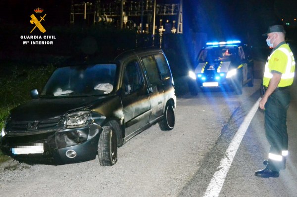 Vehículo chocado en el suceso.