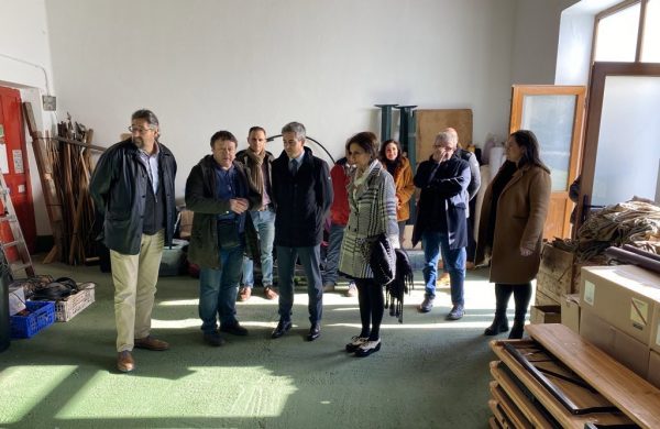 Visita de Pablo Zuloaga a Los Corrales para hablar de Guerras Cántabras