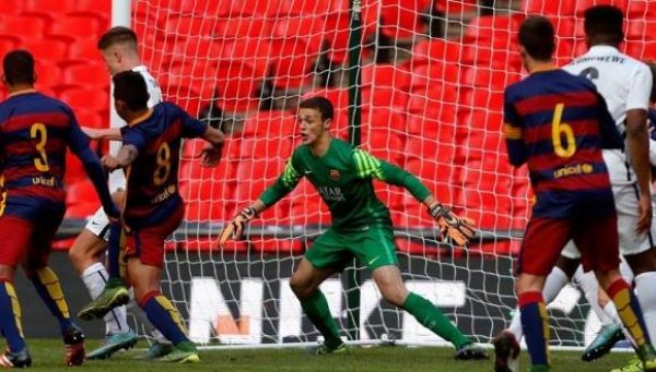  Nico con el Barcelona (Fútbol base catalán)