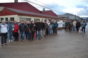 Todos los trabajadores de Greyco secundan una huelga que reclama los salarios adeudados y la mejora de las instalaciones de la factoría