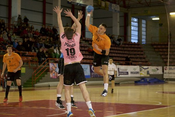  Lance del choque (Prensa B.M Torrelavega)