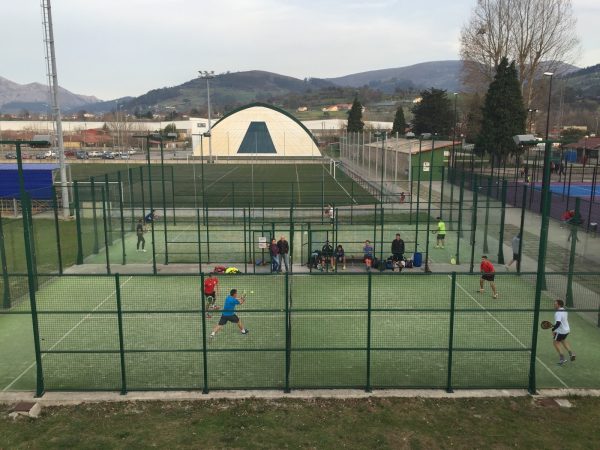  Entrenamiento de ATP padel en el complejo municipal