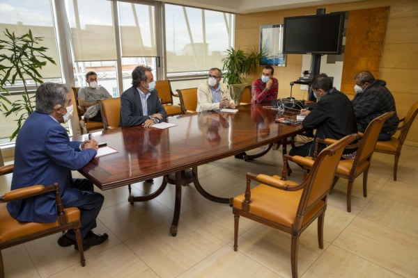 Reunión en la sede del Gobierno regional