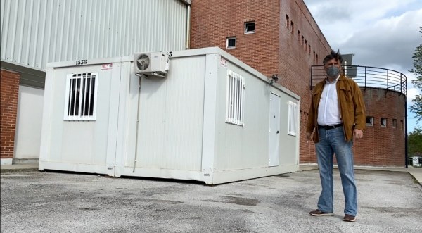 Palacio en la sede de ambulancias en La Serna