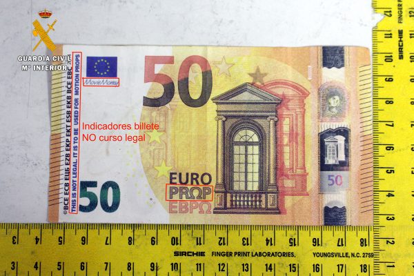 Muestra de un billete falso.