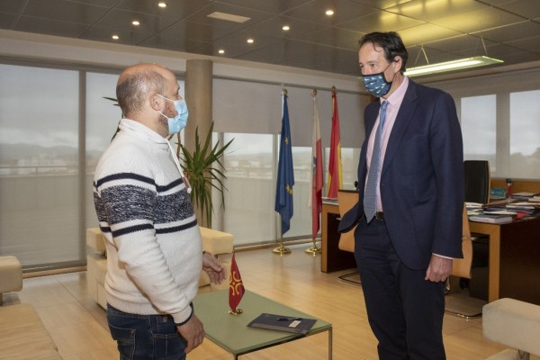 Encuentro entre Gochicoa y Mantecón