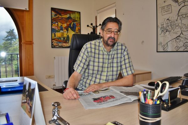 Luis Ignacio Argumosa en el despacho de Alcaldía