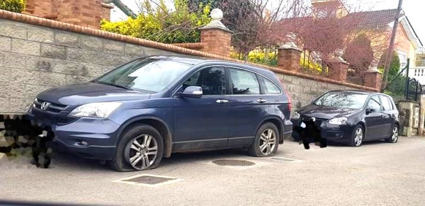 Alguno de los coches pinchados.