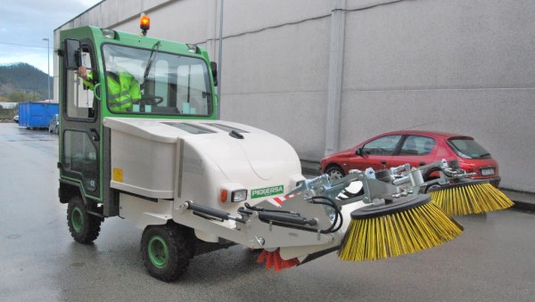 Una de las barredoras del actual equipamiento