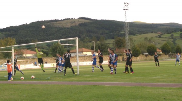Ocasión del Buelna - Bathco a 15 minuots del final del choque.