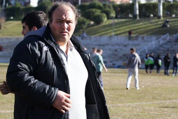  &quot;Chucho&quot; Mozimán