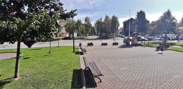 Plaza Mayor y Plaza del Gallo en Santiago de Cartes