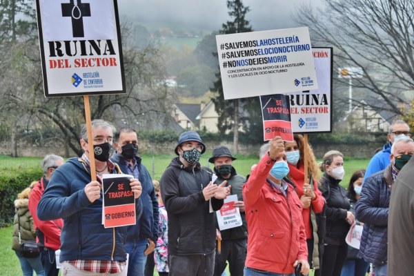 La hostelería ha criticado el "tono de amenaza" del alcalde hacia un sector en el que "parecemos los culpables de todo"