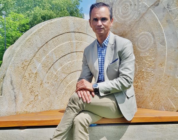 Javier Conde, secretario general y concejal regionalista en Los Corrales