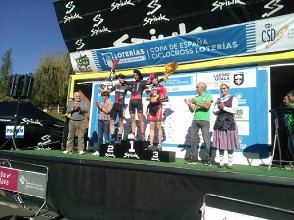  Podium en Llodio