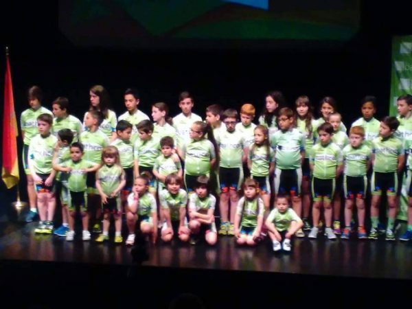  Componentes de las escuelas de ciclismo